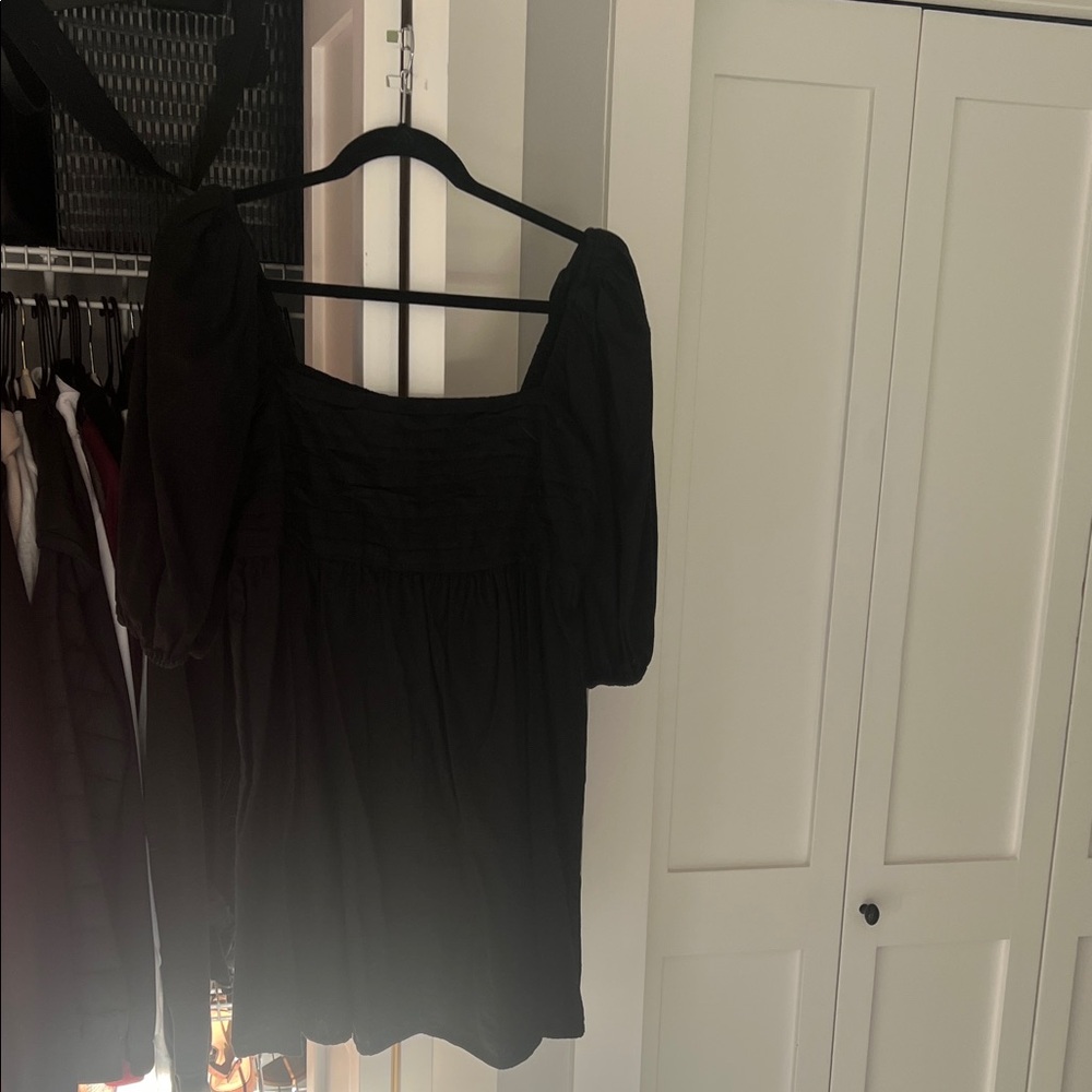 Abercrombie & Fitch Black Puff Sleeve Dress